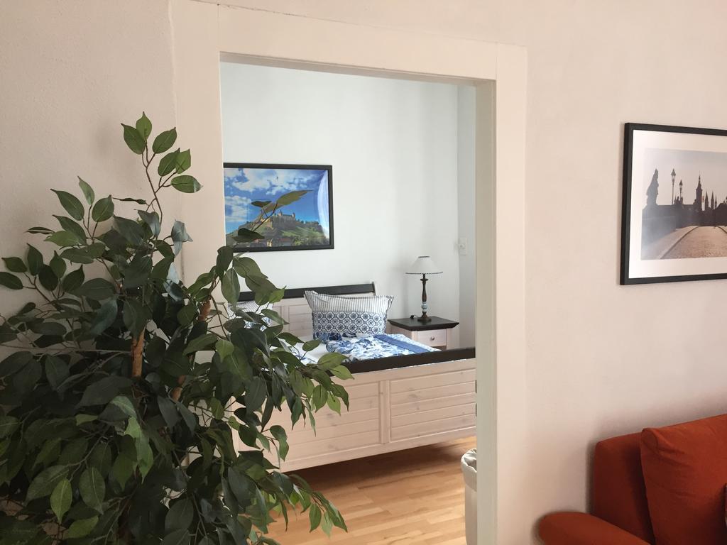 Ihr Domizil Auf Zeit In Wuerzburg Apartment Exterior photo
