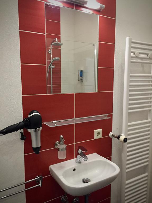 Ihr Domizil Auf Zeit In Wuerzburg Apartment Exterior photo